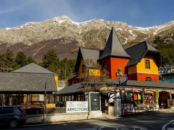 La Villetta Food & Drink Rooms For Rent - No Reception - LʼAquila Exterior foto