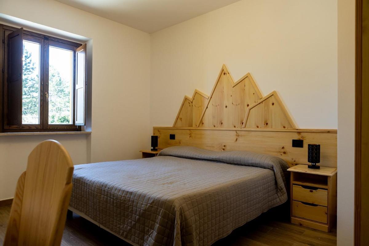La Villetta Food & Drink Rooms For Rent - No Reception - LʼAquila Exterior foto